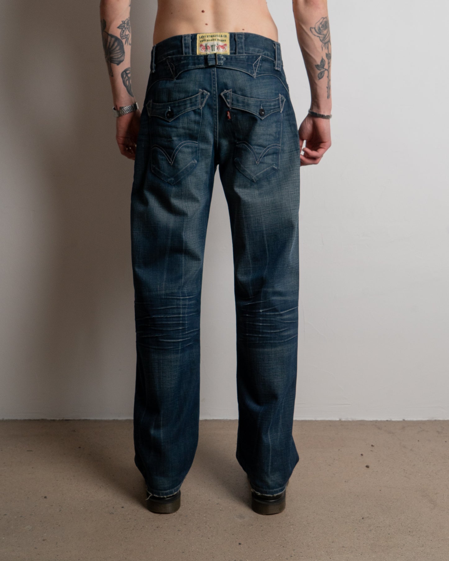 y2k levis 32503 - dark wash - 29x32