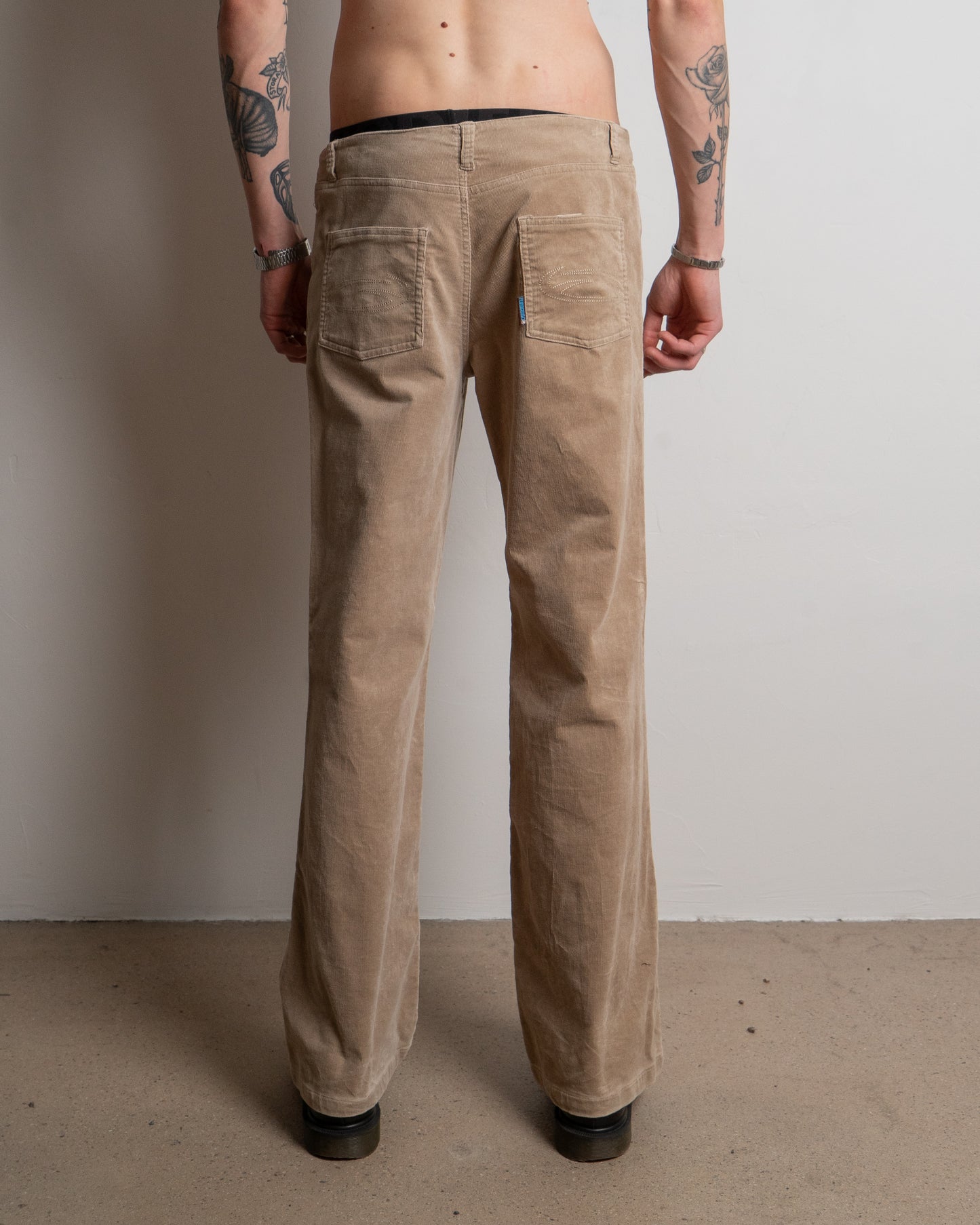 y2k fandango babe - manchester beige - trousers - size 29