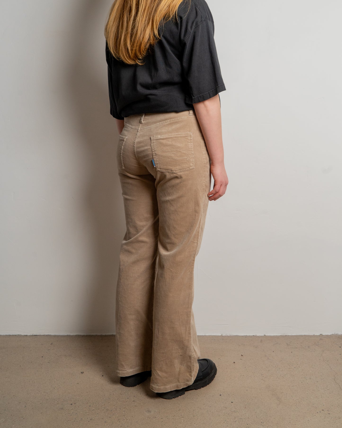 y2k fandango babe - manchester beige - trousers - size 29